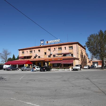 Hostal Los Manos Albentosa Bagian luar foto